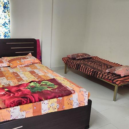 Guru Datta Residency Pithapuram Esterno foto